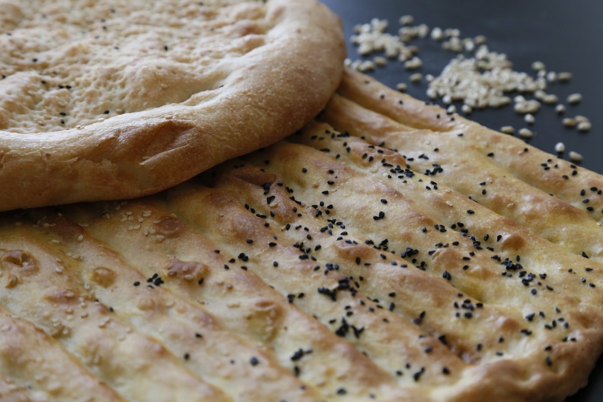 Assorted naan breads